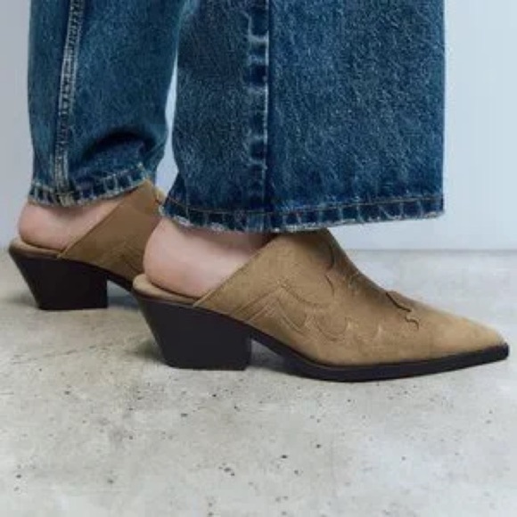 Chic Cowboy Tan Mules - Zara - Picture 1 of 8